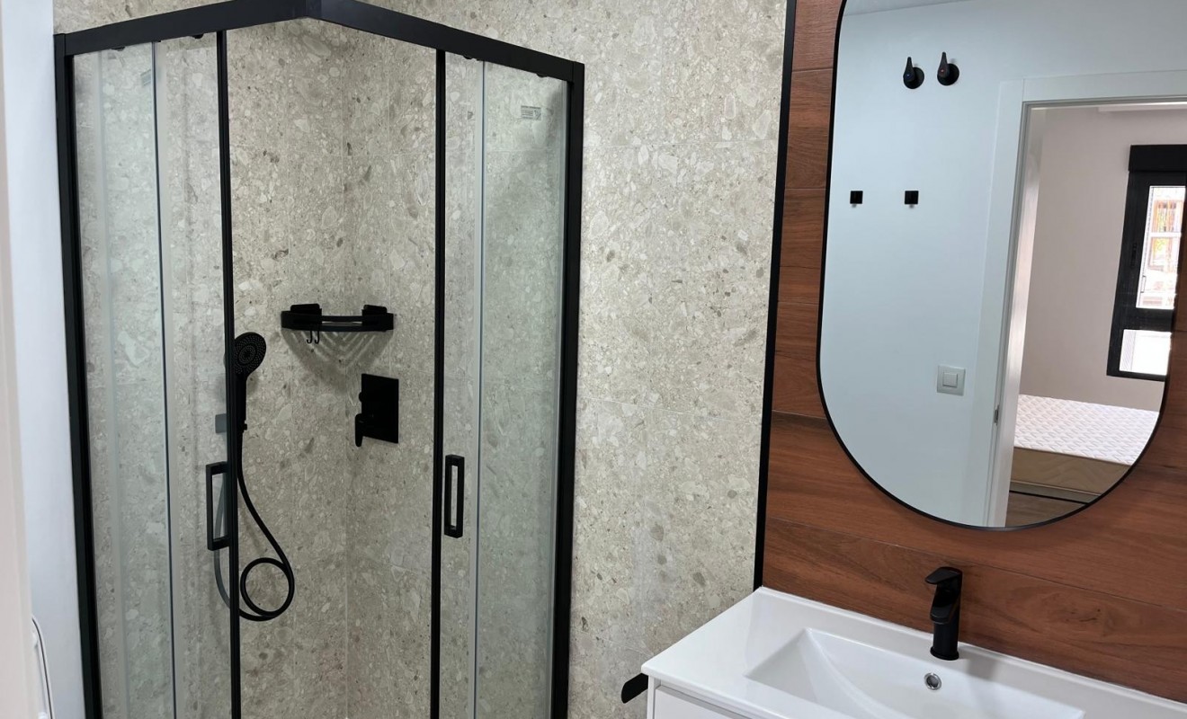 Revente - A. Apartment / flat - San Miguel de Salinas