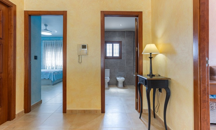 Sale - Detached villa - Los Montesinos - La herrada