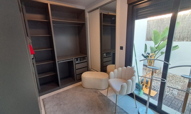 Revente - Villa - Cabo Roig