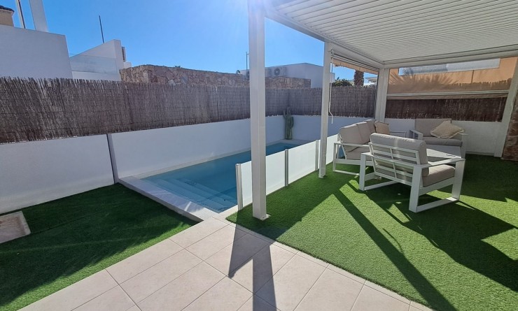 Revente - Villa - Cabo Roig