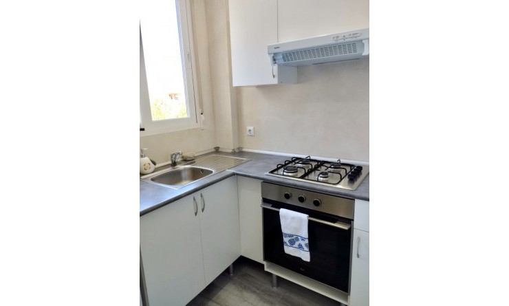 Wederverkoop - Apartment / flat - Denia - Les Marines - Las Marinas