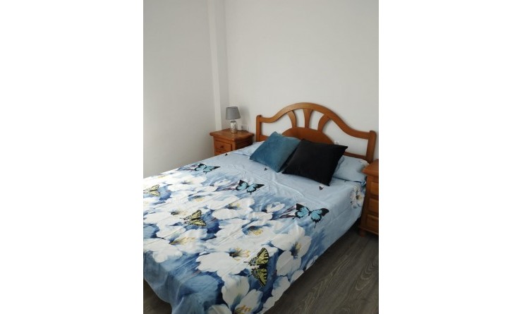 Wederverkoop - Apartment / flat - Denia - Les Marines - Las Marinas