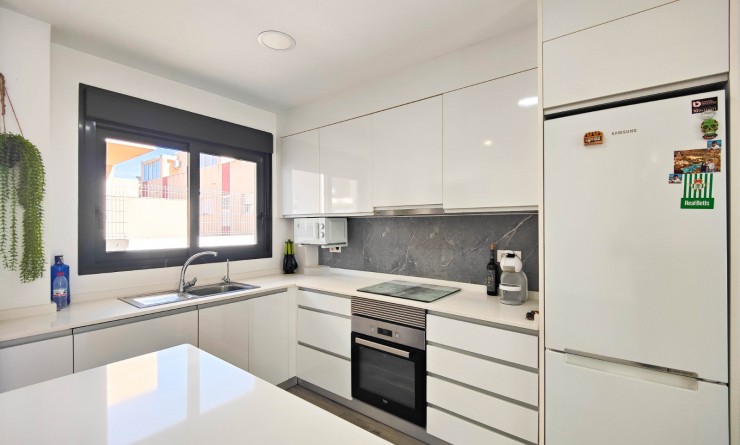 Wederverkoop - Appartement - Guardamar del Segura - Guardamar - El Raso