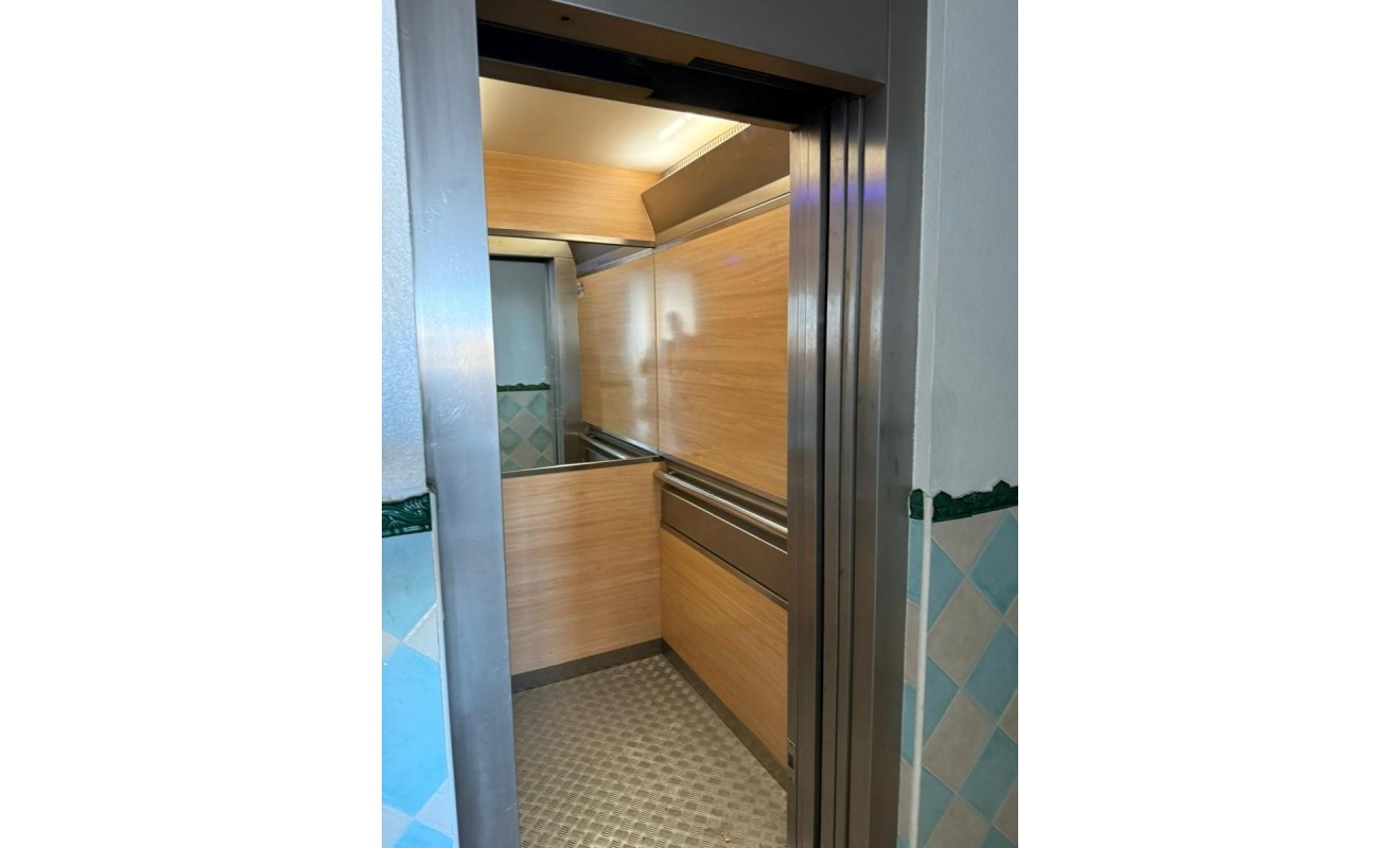 Revente - Appartement - Torrevieja - torrevieja