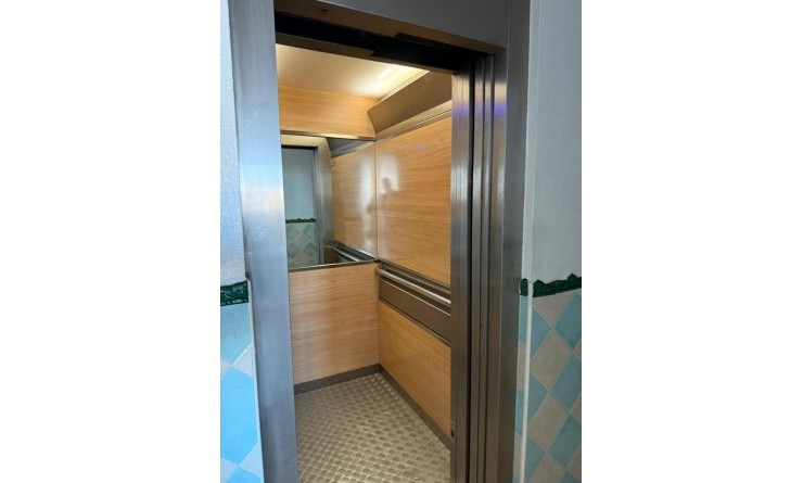 Revente - Appartement - Torrevieja - torrevieja