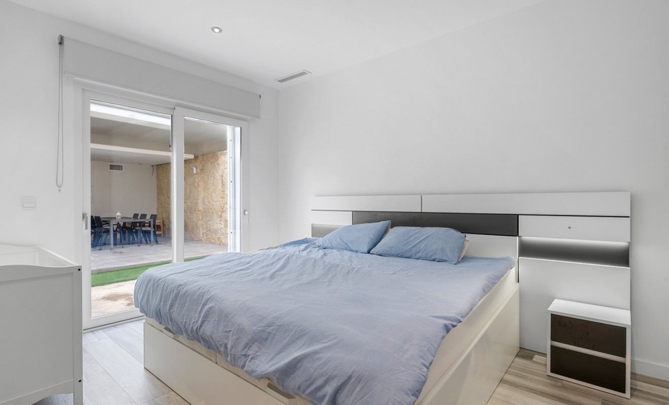 Wederverkoop - Villa - Algorfa