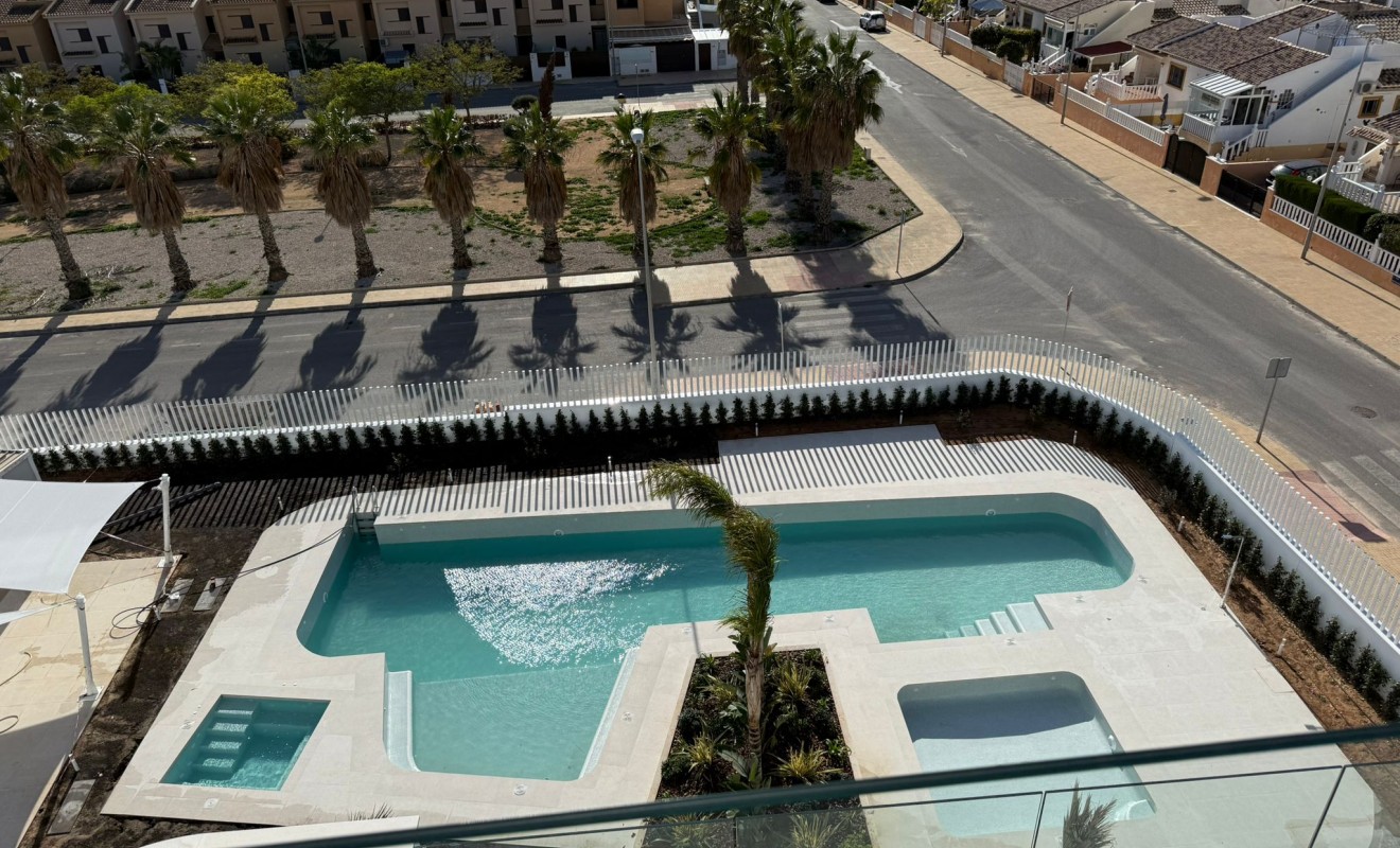 Nouvelle construction - ground-floor - Cabo Roig