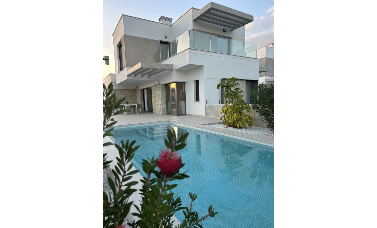 New Build - Detached - Finestrat
