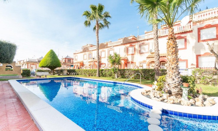 Wederverkoop - Rijwoning - Orihuela Costa - Playa Flamenca