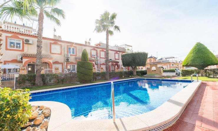 Wederverkoop - Rijwoning - Orihuela Costa - Playa Flamenca
