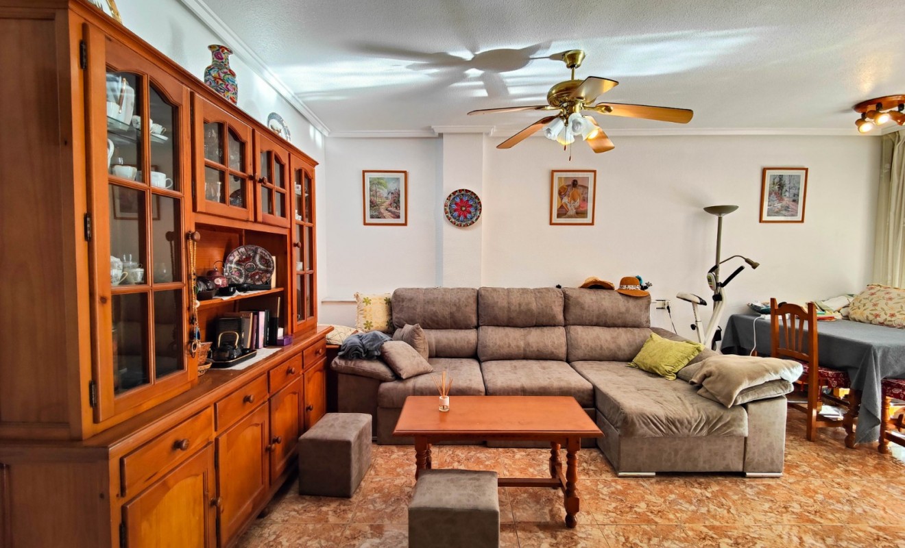 Location longue durée - Appartement - Torrevieja - Playa del Cura