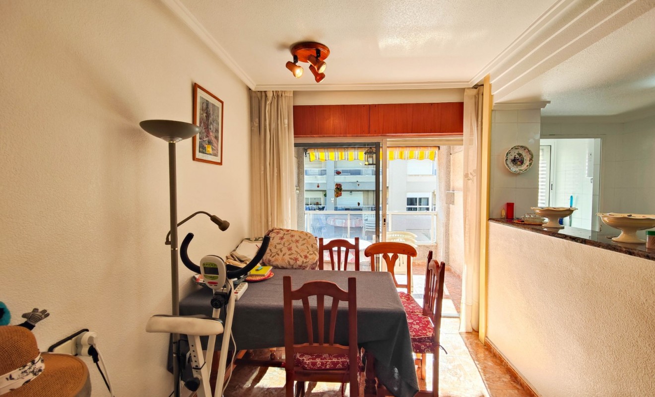 Location longue durée - Appartement - Torrevieja - Playa del Cura