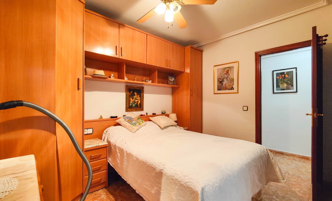 Location longue durée - Appartement - Torrevieja - Playa del Cura