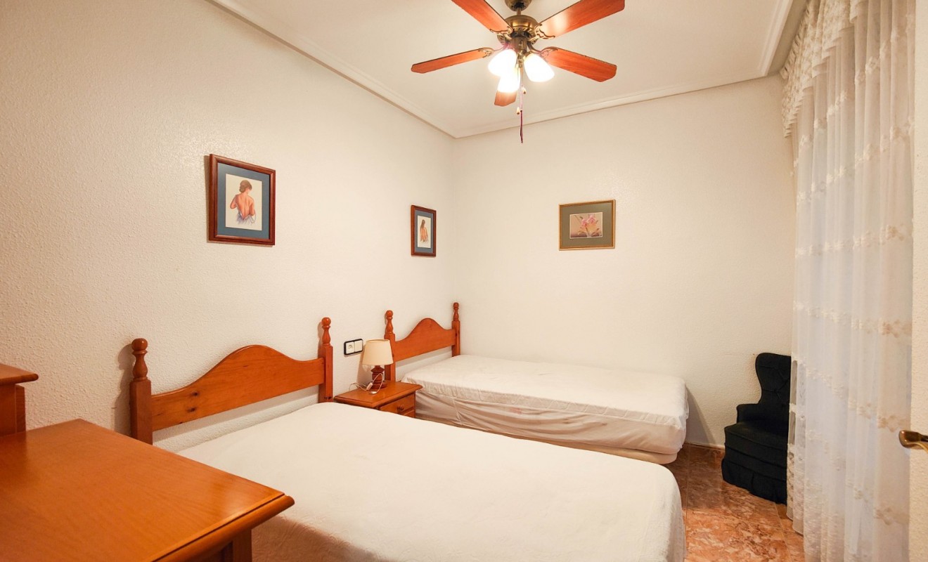 Location longue durée - Appartement - Torrevieja - Playa del Cura