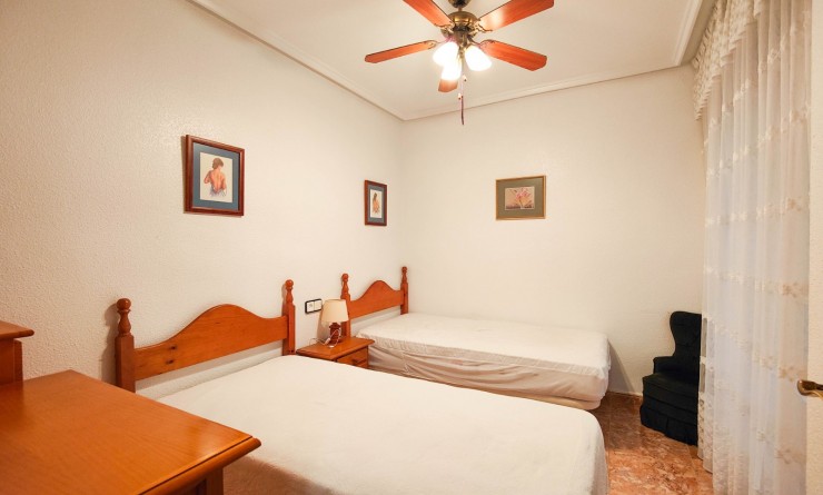 Location longue durée - Appartement - Torrevieja - Playa del Cura