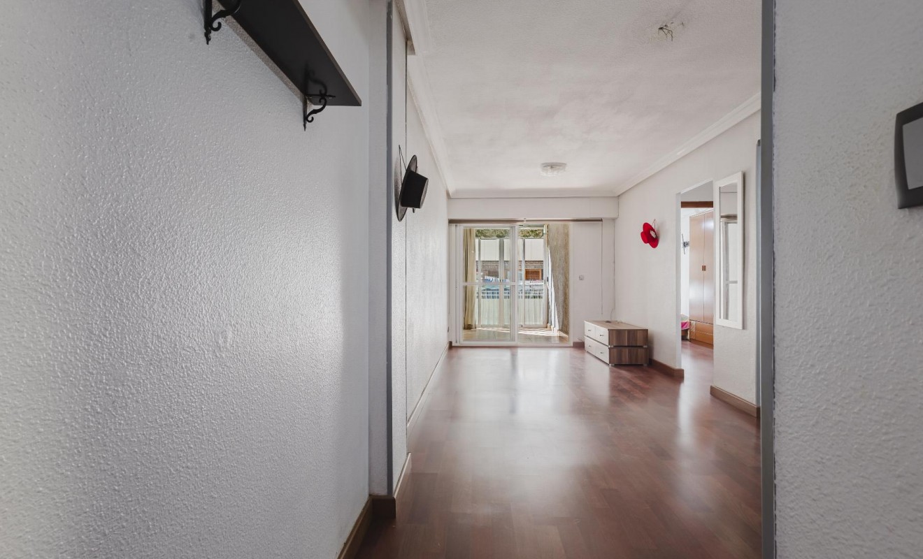 Wederverkoop - Apartamento - Torrevieja - Playa del Acequión