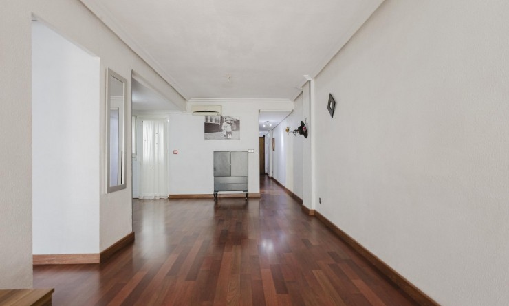 Wederverkoop - Apartamento - Torrevieja - Playa del Acequión