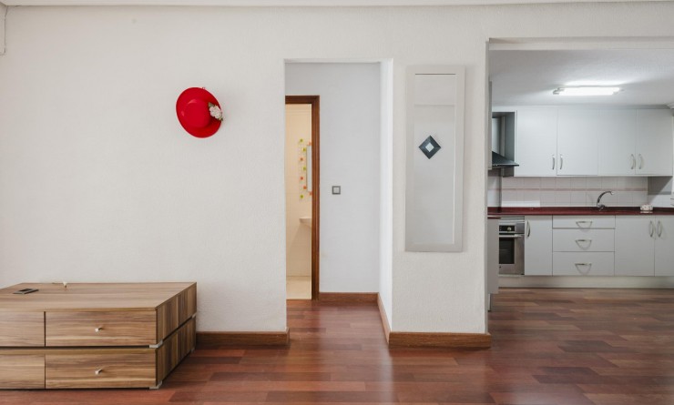 Wederverkoop - Apartamento - Torrevieja - Playa del Acequión