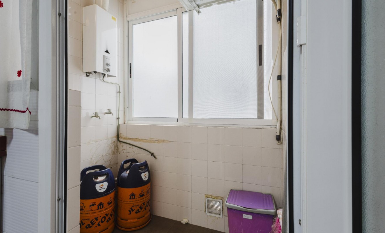 Wederverkoop - Apartamento - Torrevieja - Playa del Acequión