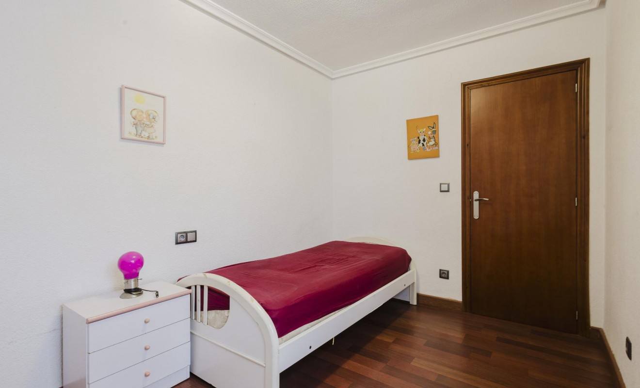 Wederverkoop - Apartamento - Torrevieja - Playa del Acequión