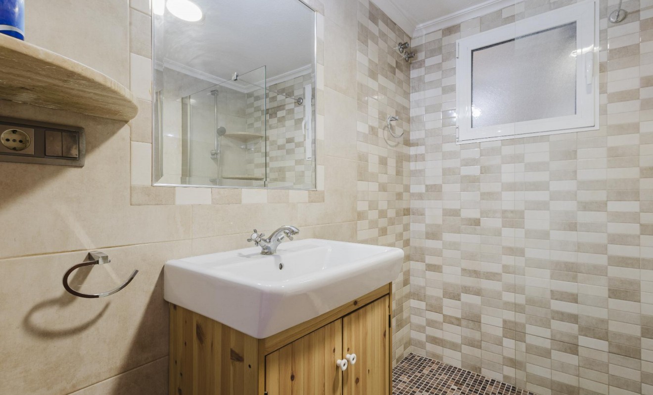 Wederverkoop - Apartamento - Torrevieja - Playa del Acequión