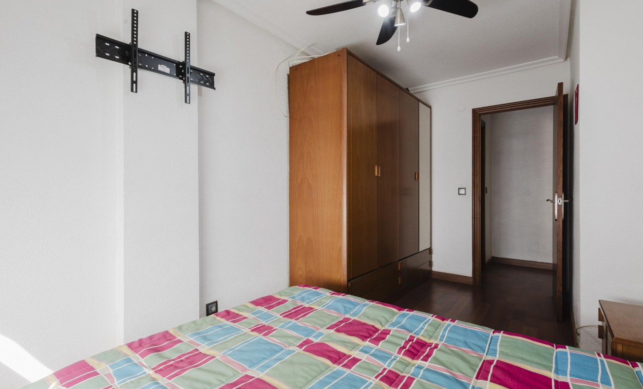 Wederverkoop - Apartamento - Torrevieja - Playa del Acequión