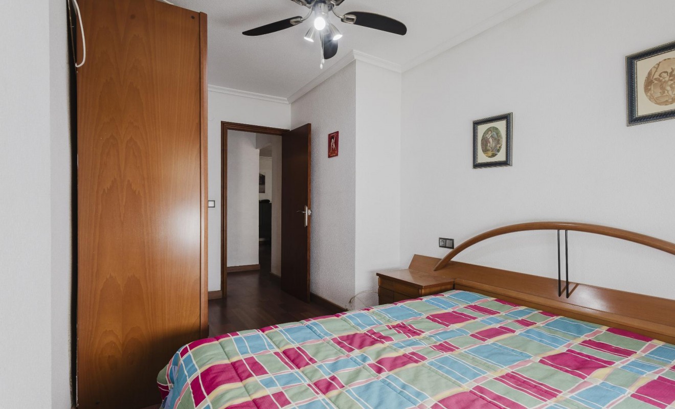 Wederverkoop - Apartamento - Torrevieja - Playa del Acequión