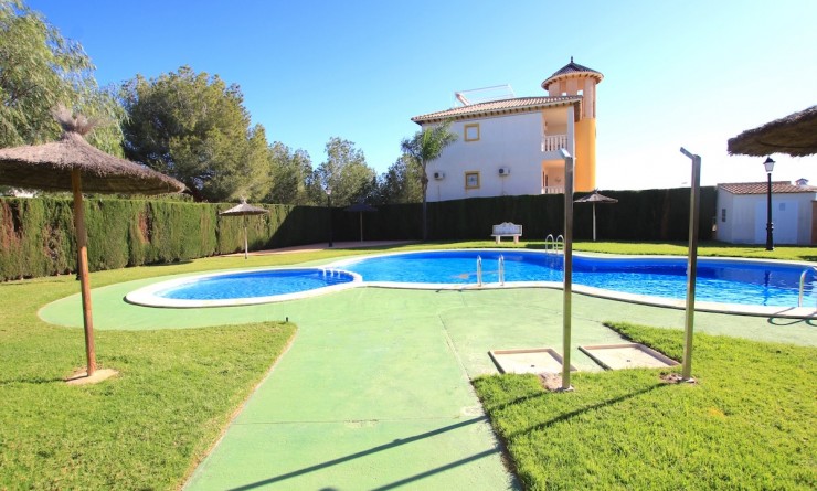 Sale - Apartment - Cabo Roig