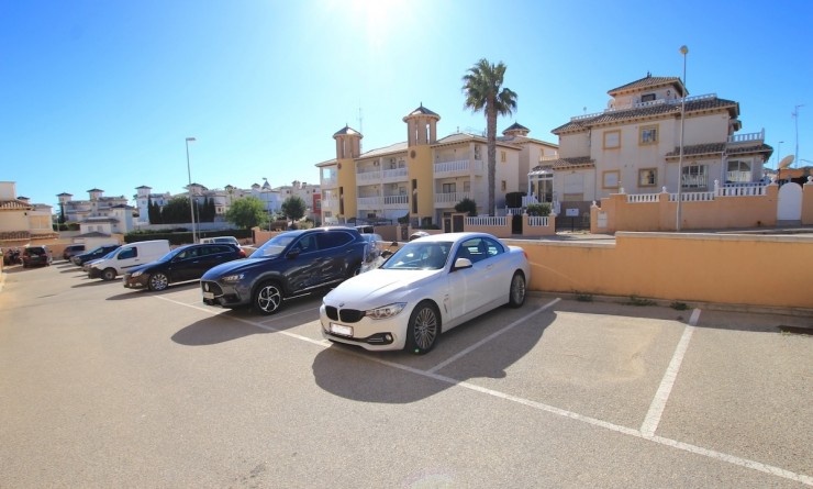 Sale - Apartment - Cabo Roig
