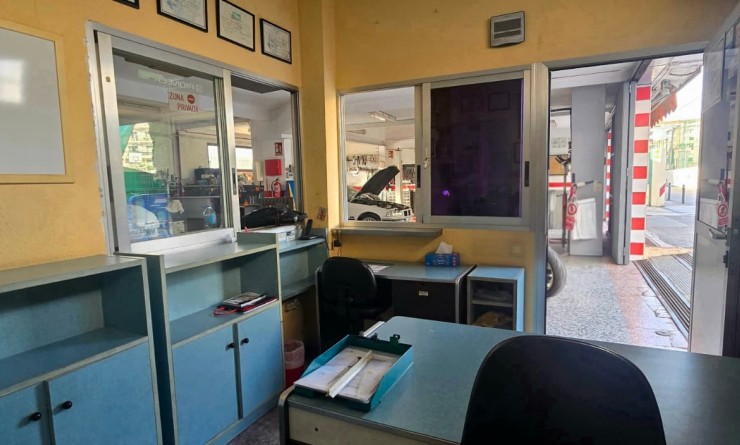 Wederverkoop - Local - Benidorm - Centro