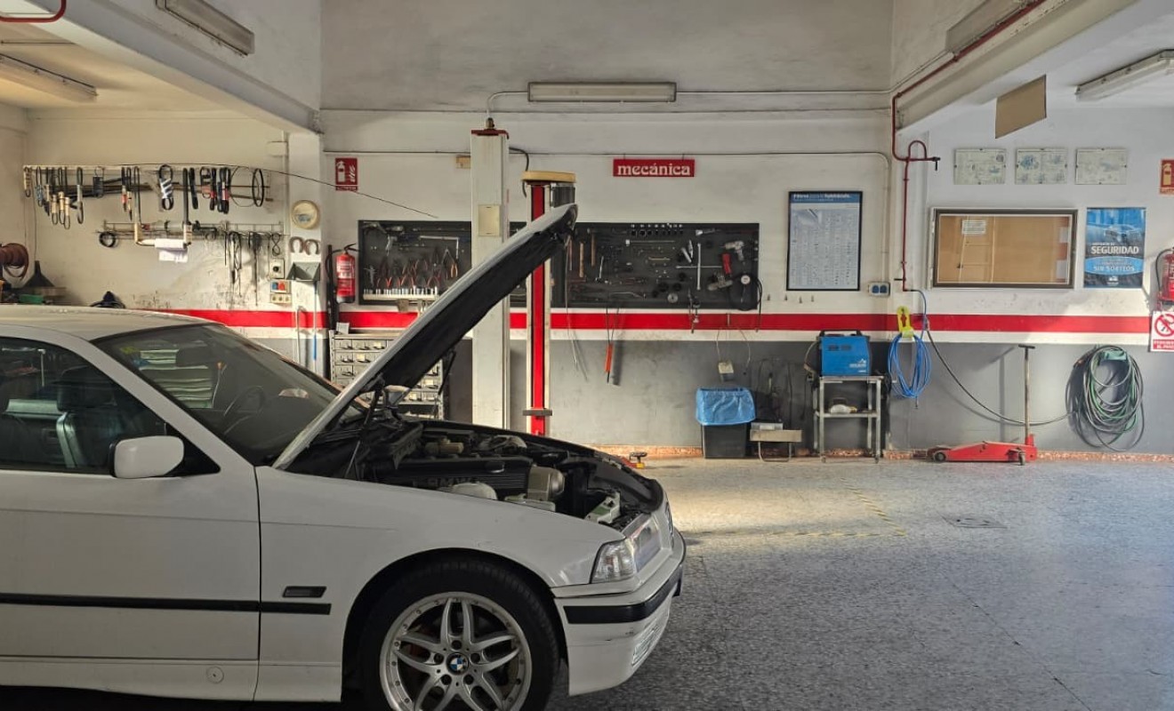 Wederverkoop - Local - Benidorm - Centro