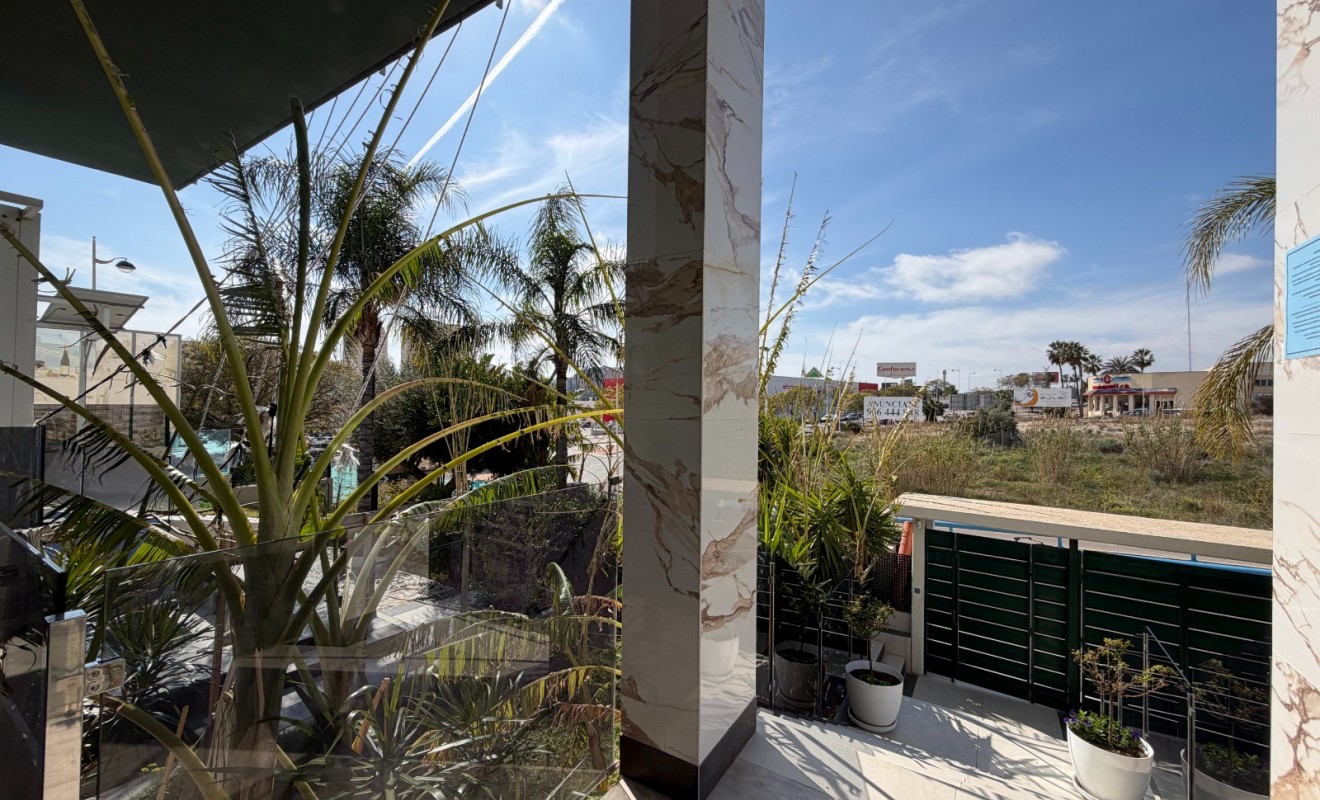 Wederverkoop - Apartment / flat - Finestrat - Cala de Finestrat