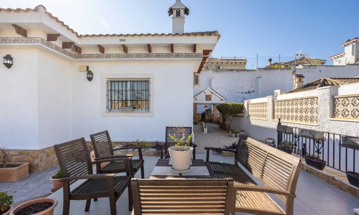 Wederverkoop - Detached villa - Bigastro - Villas Andrea