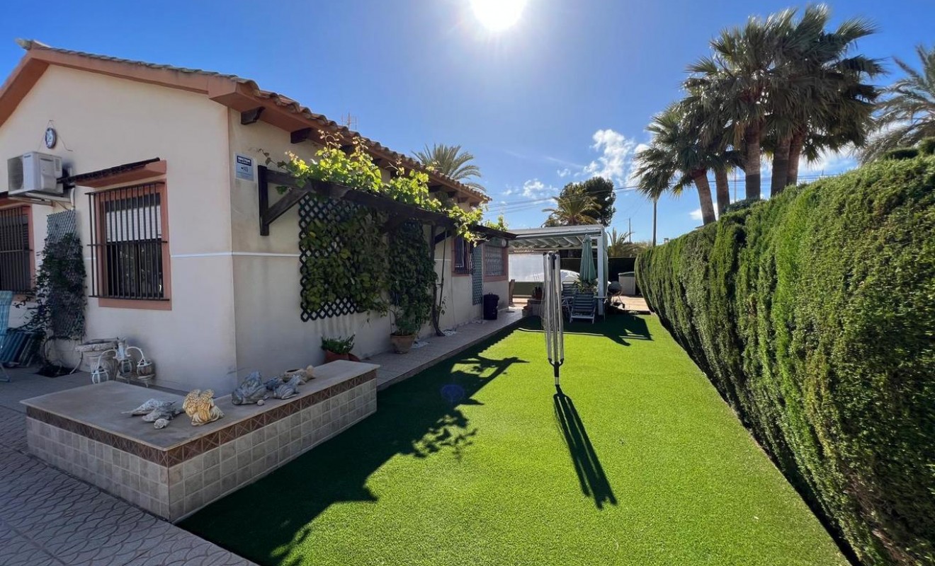 Wederverkoop - Villa - Cabo Roig