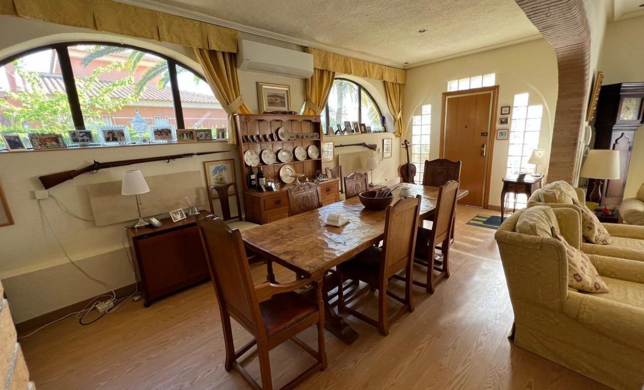 Wederverkoop - Villa - Cabo Roig