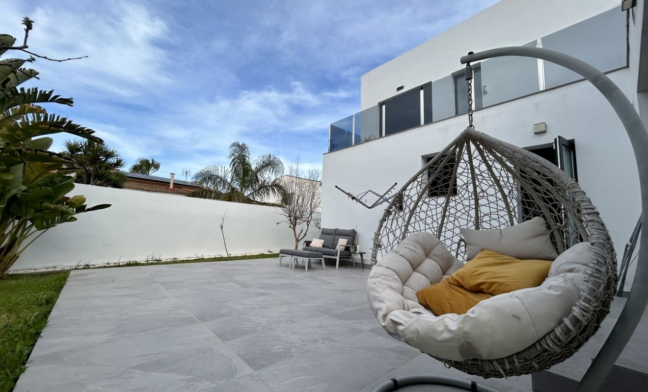 Sale - Villa - Los Balcones