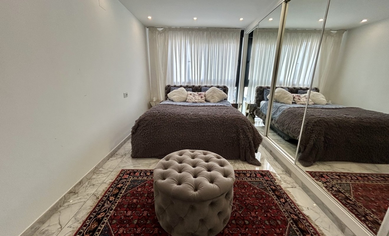 Sale - Villa - Los Balcones