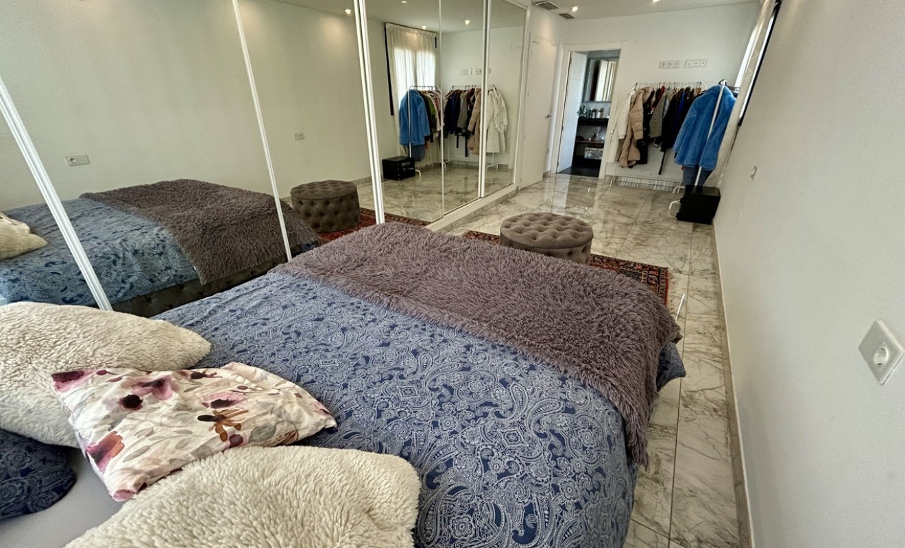 Sale - Villa - Los Balcones