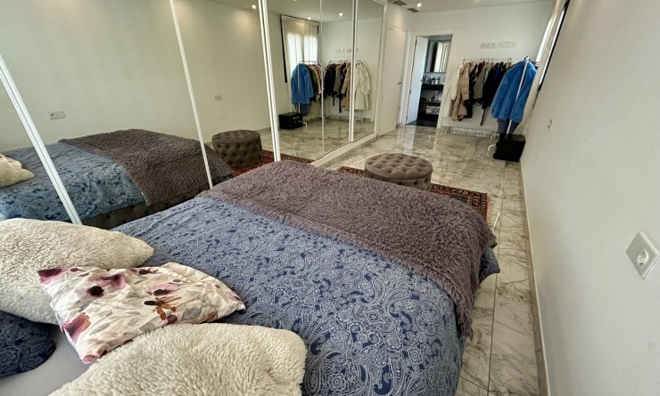 Sale - Villa - Los Balcones