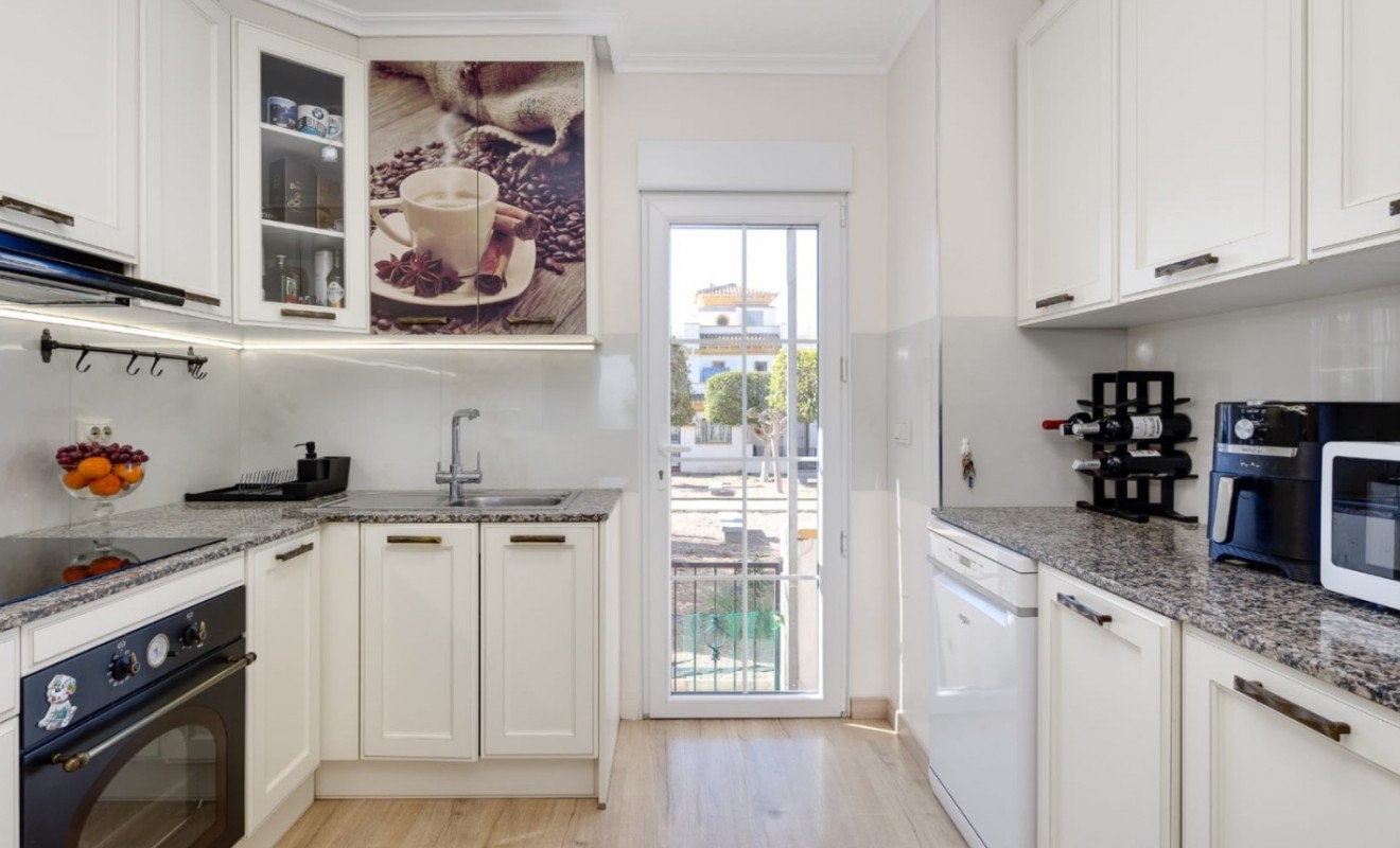 Sale - Townhouse - Torrevieja