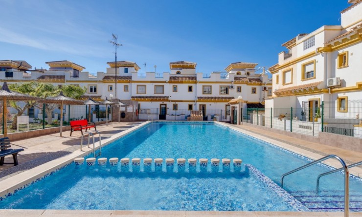 Sale - Townhouse - Torrevieja