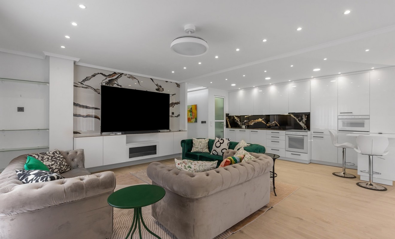 Sale - Apartment / flat - Los Montesinos