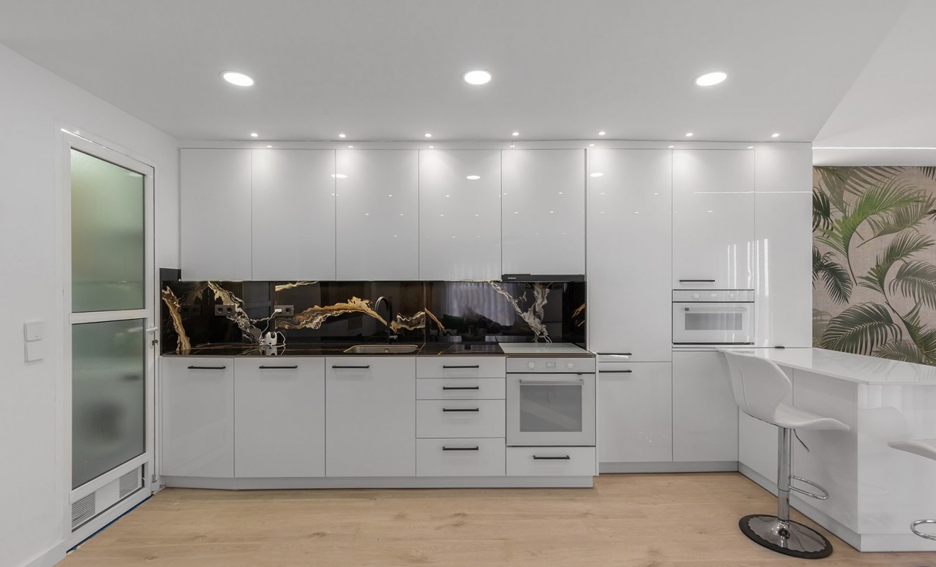 Sale - Apartment / flat - Los Montesinos