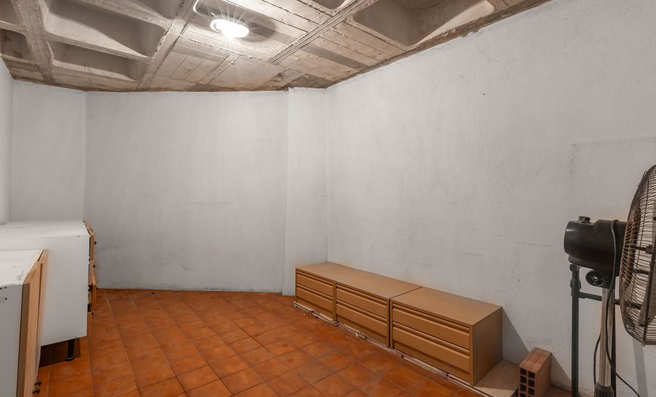 Sale - Apartment / flat - Los Montesinos