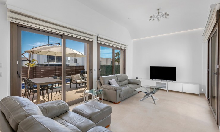 Wederverkoop - Villa - Orihuela Costa - Vistabella Golf