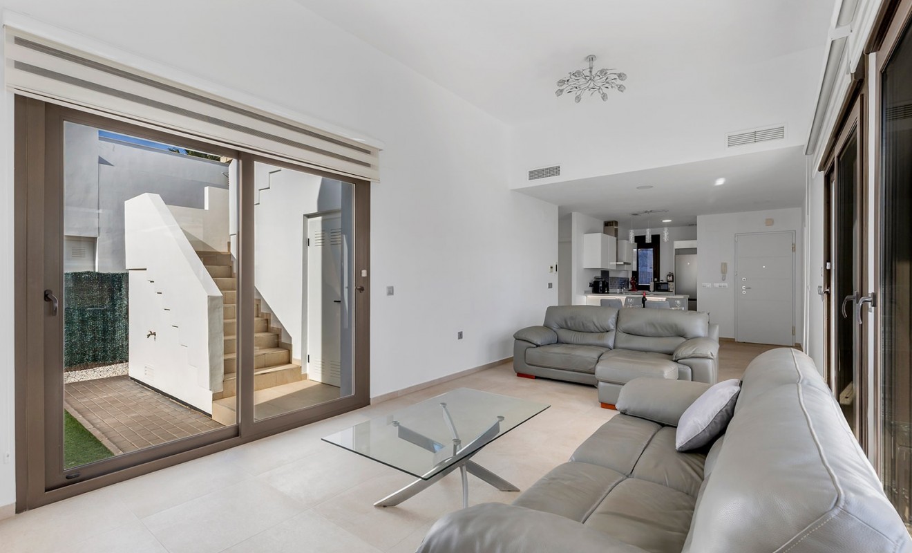 Wederverkoop - Villa - Orihuela Costa - Vistabella Golf