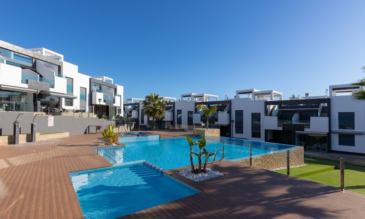 Wederverkoop - Apartment / flat - Punta Prima