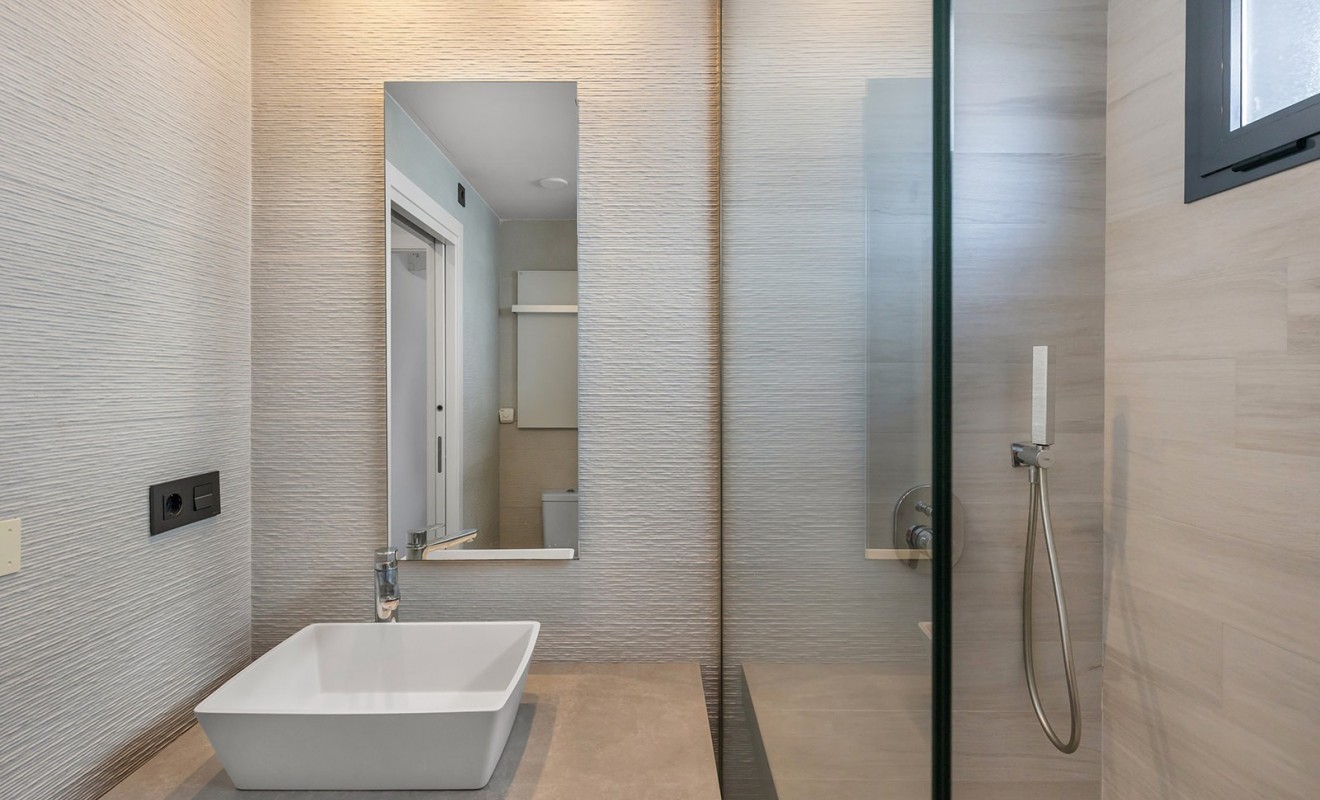 Wederverkoop - Apartment / flat - Punta Prima