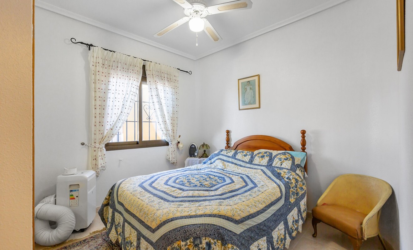 Revente - Villa - Bigastro