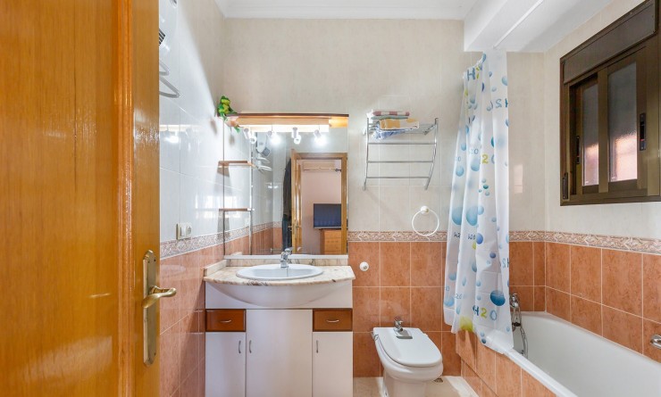 Revente - Villa - Bigastro